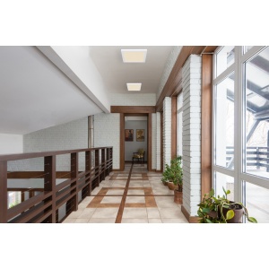 12380-18W am
